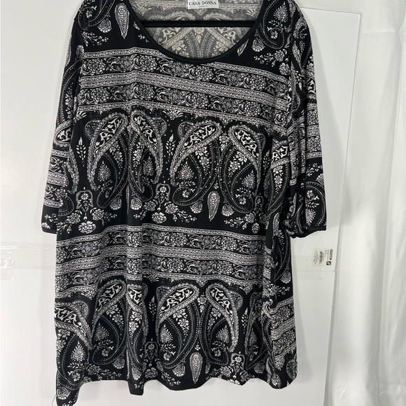 Bela Dona Tops - Black and White Paisley Blouse